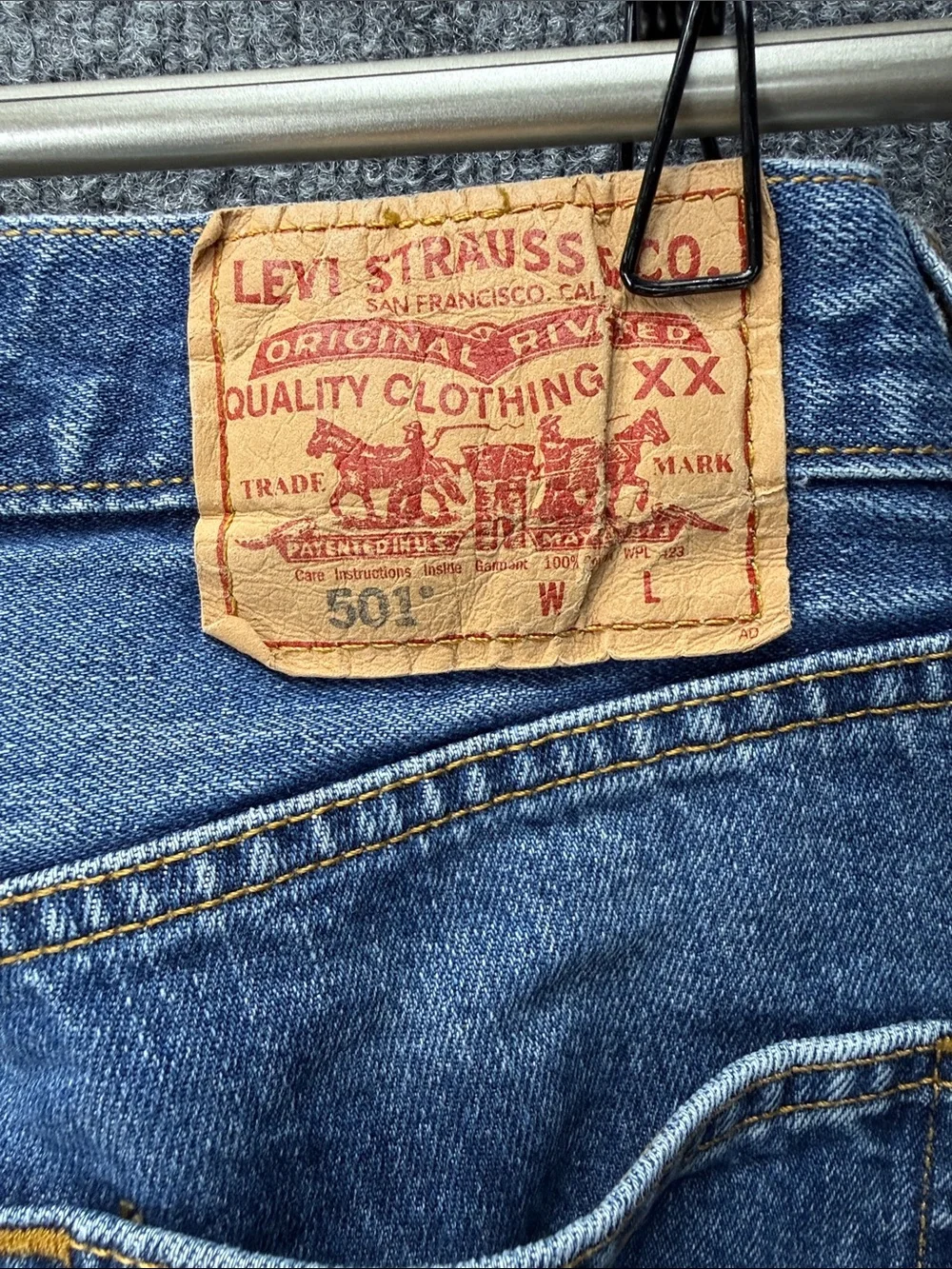 Vintage 501 Levi's Button Fly Denim Jeans W28 L34 8/2007